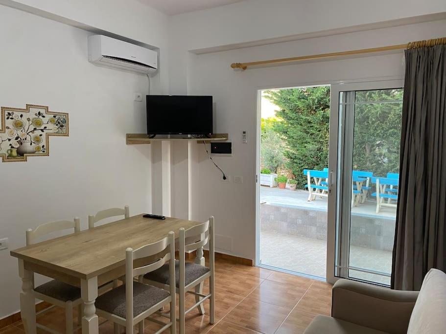 Guesthouse Xhimi Ksamil Exterior foto